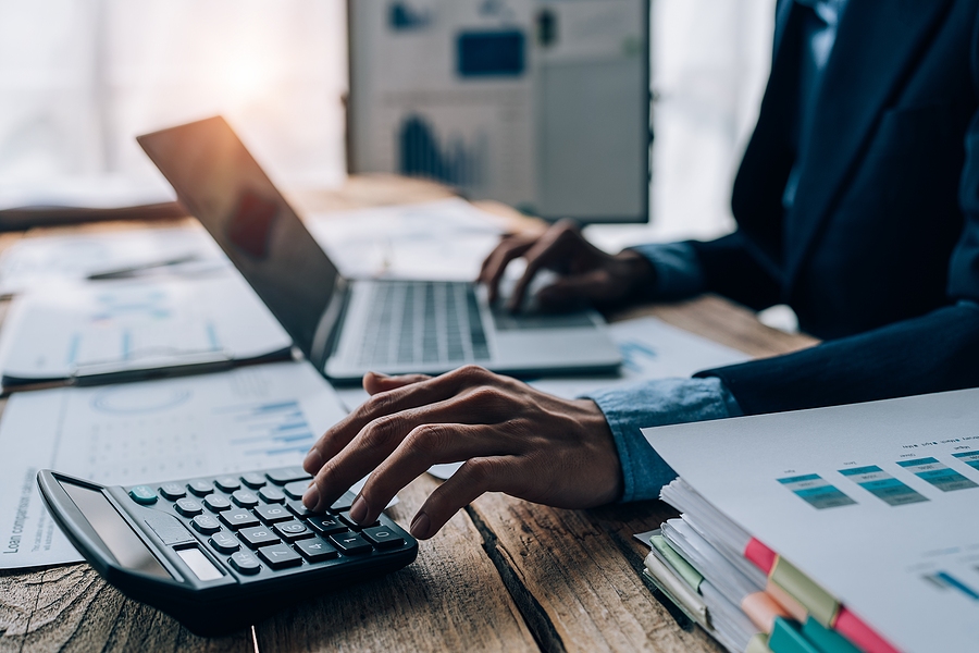 Can You Get Reliable Bookkeeping Without Hiring a Tax Preparer?